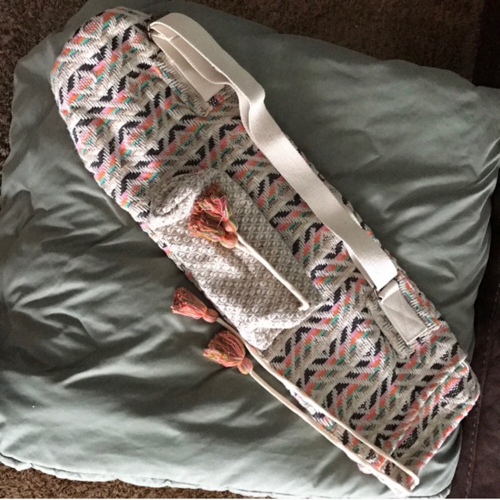 Yoga mat carrier
